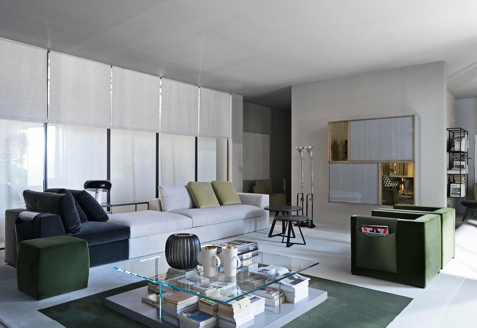 04 - Meridiani - louis small sofa(1)