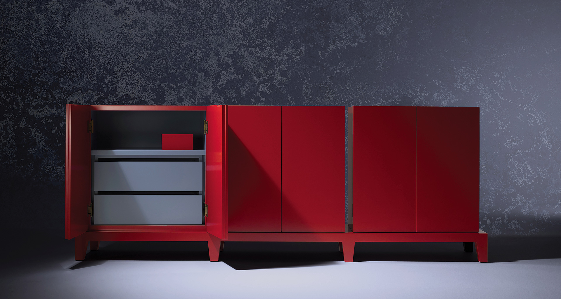 cabinet_amarcord_01