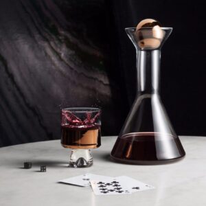 Tank Decanter