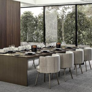 Linha Dining Table