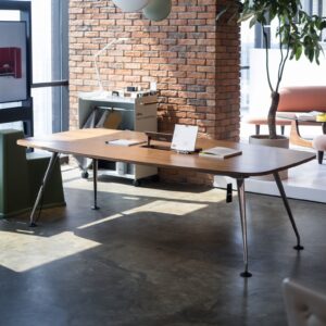 MedaMorph - Conference Table