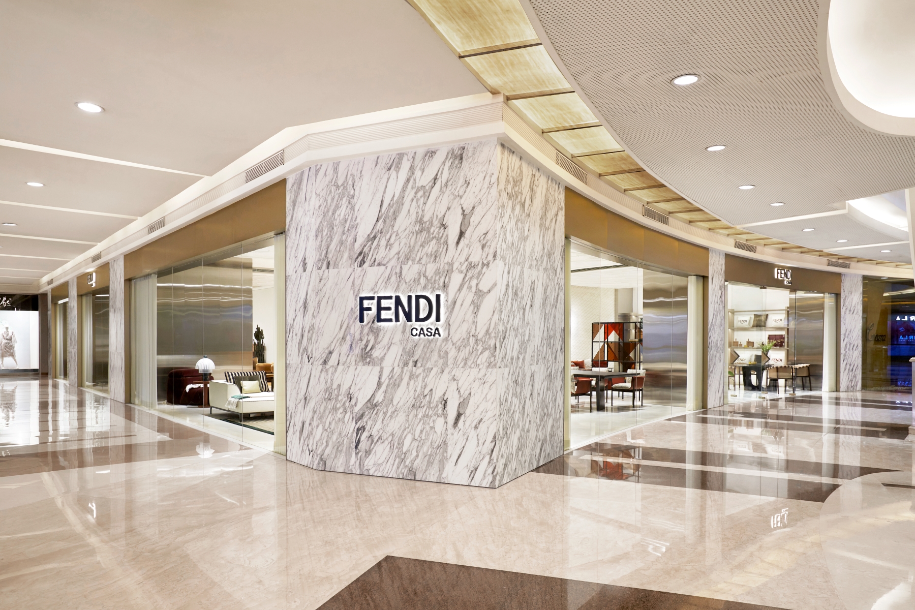 240405_Moie_fendi19071_p3