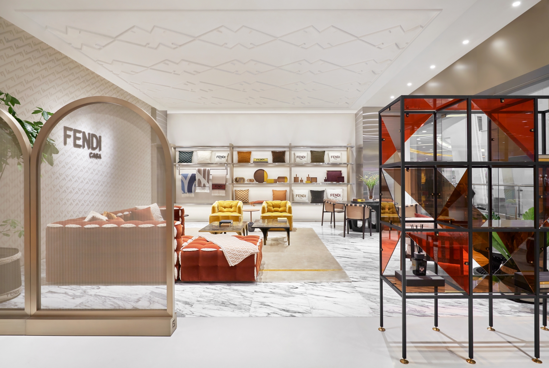 240405_Moie_fendi19277_p3