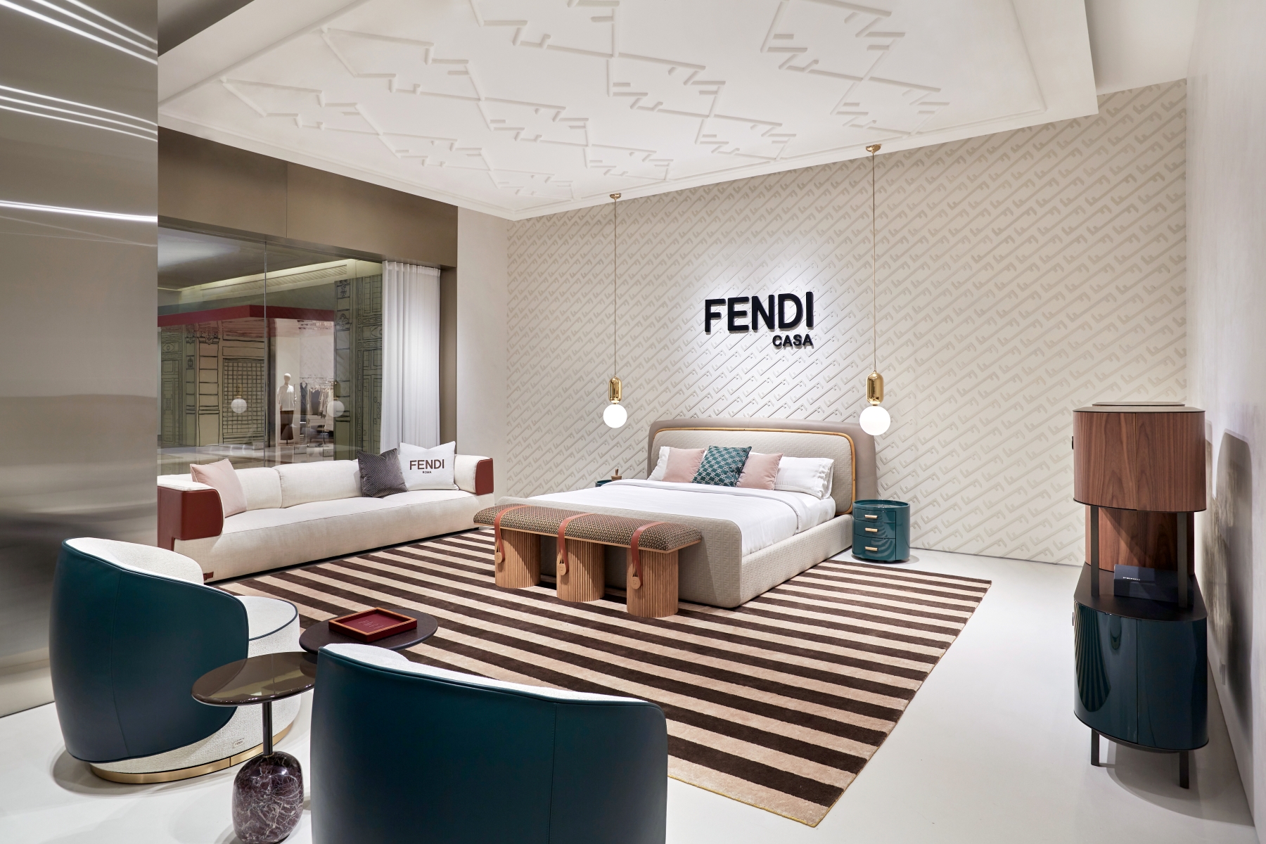 240405_Moie_fendi19420_p3