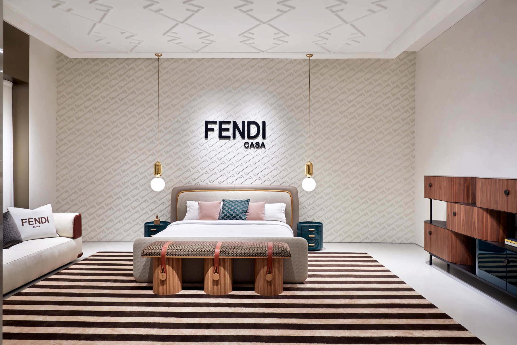 240405_Moie_fendi19429_p3